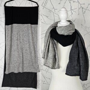 Celeste Black Gray Colorblock 90% Wool 10% Cashmere Knit Scarf
